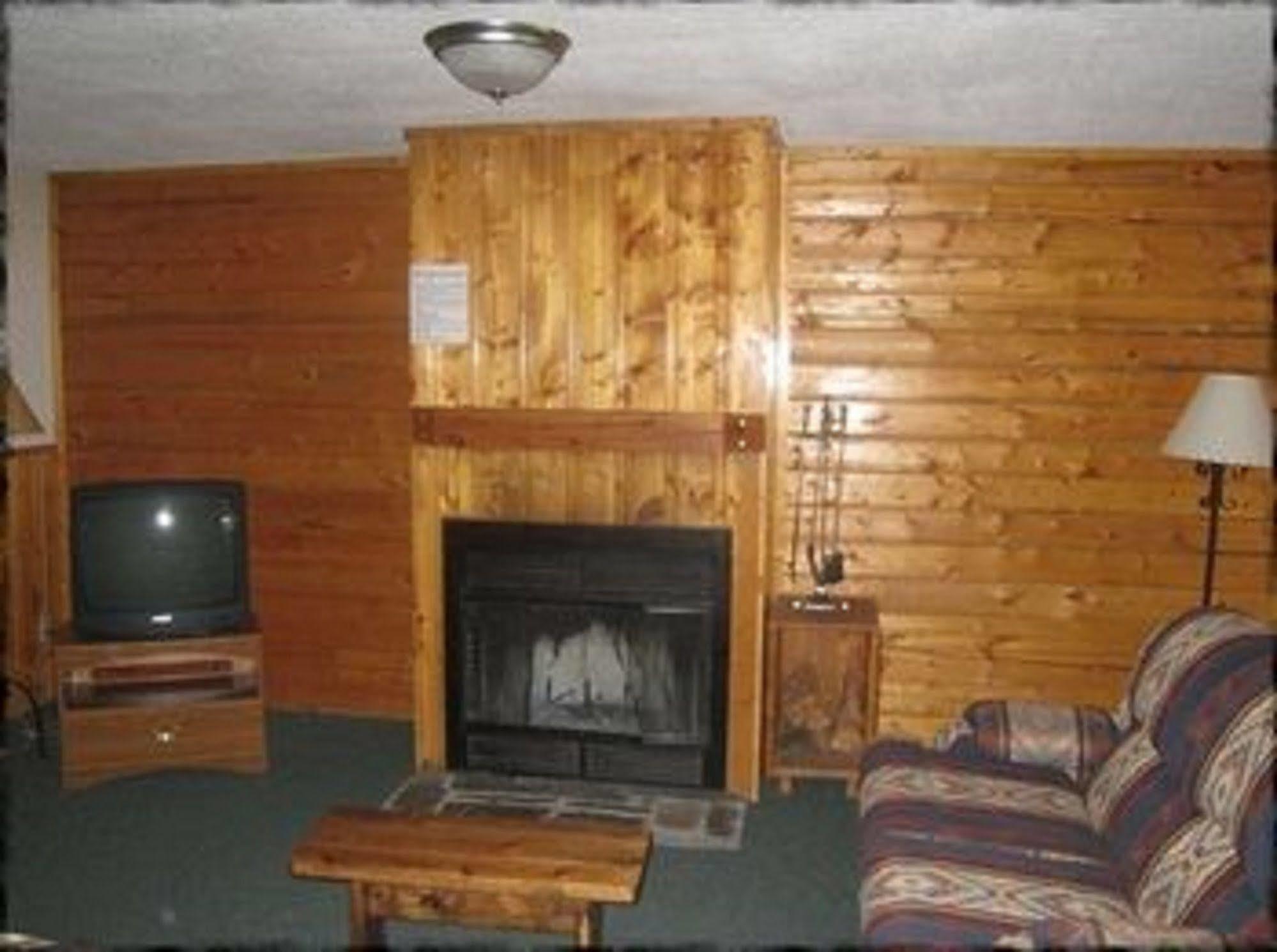 Lodge At Palmer Gulch Хил Сити Екстериор снимка